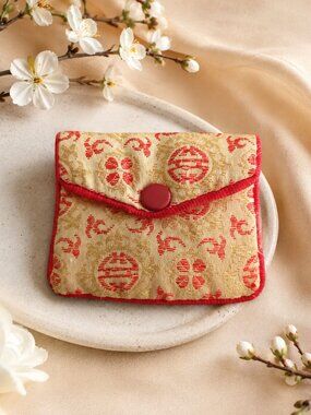 Traditional Chinese Silk Brocade Jewelry Pouch or Coin Purse